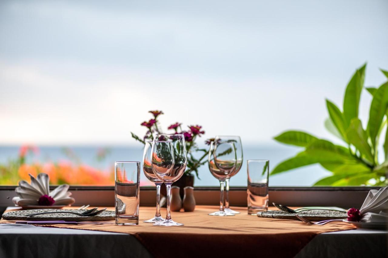 White Grass Ocean Resort & Spa Iuiak Экстерьер фото